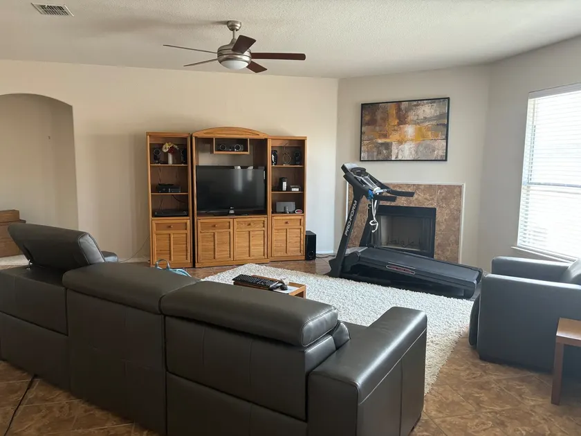 Peaceful Homey Vacation Rental - Image 1