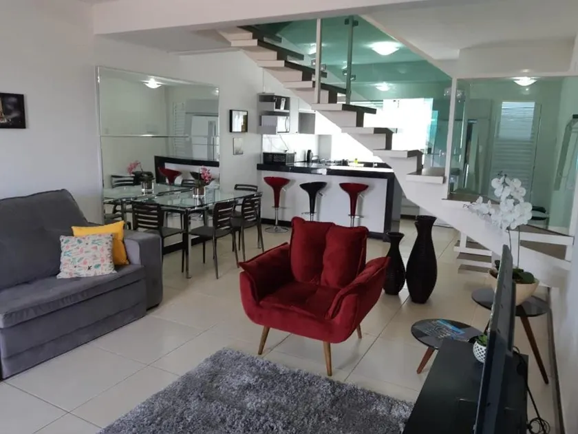 Mirante de Escarpas Apartment with Lake View - Image 1