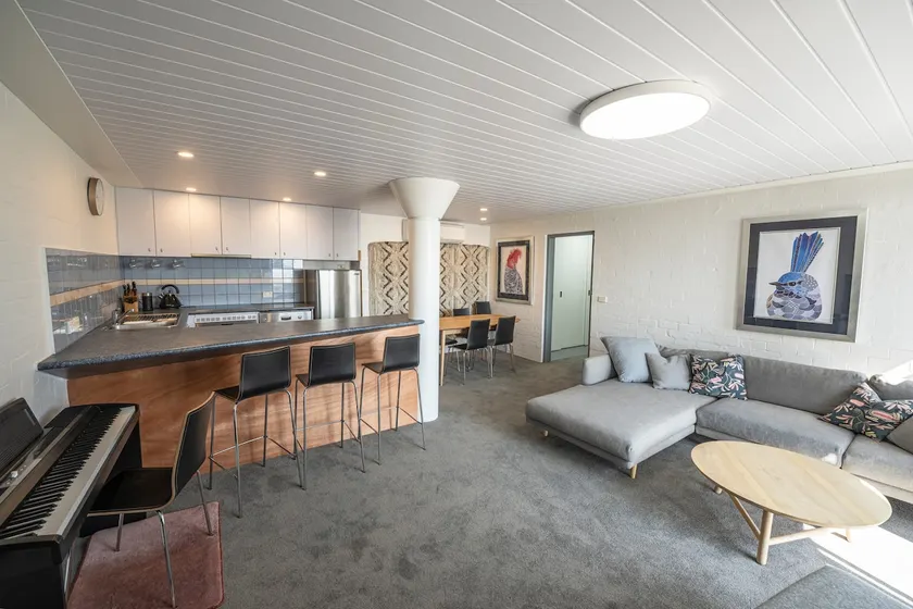 Cosy Mt Buller BlueBird - pay 4 stay 5 - Image 1
