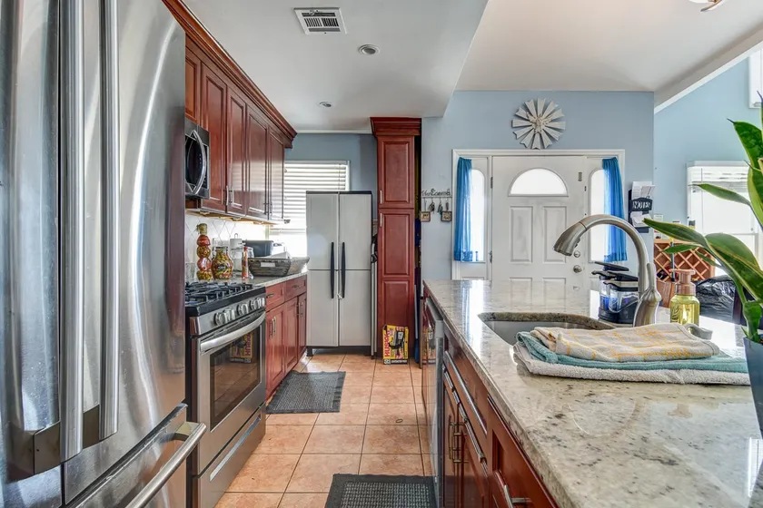Lovely 3 bedroom home in Point Pleasant Beach - Image 1