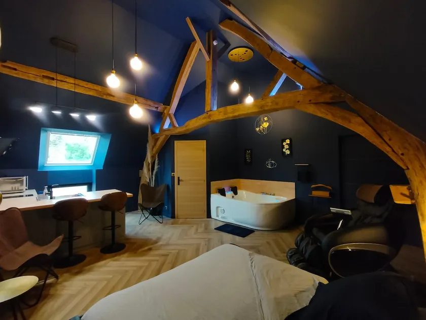 ”The studio” Calm and Pleasure - Image 1
