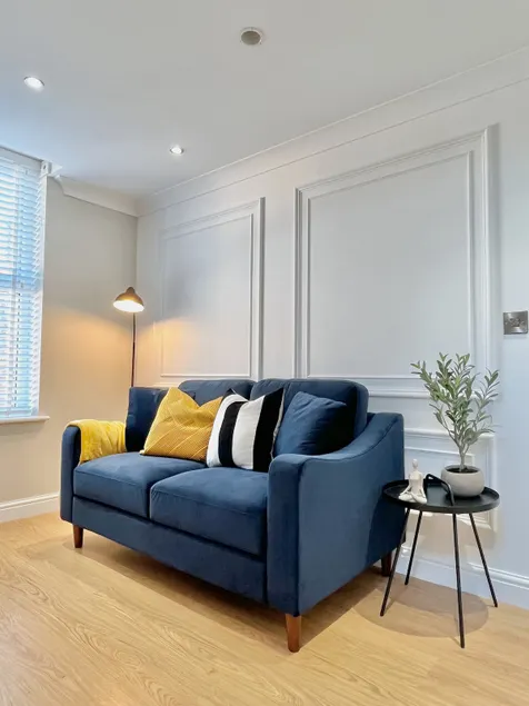 Modern Victorian Apartment on Scarborough Coast - Image 1