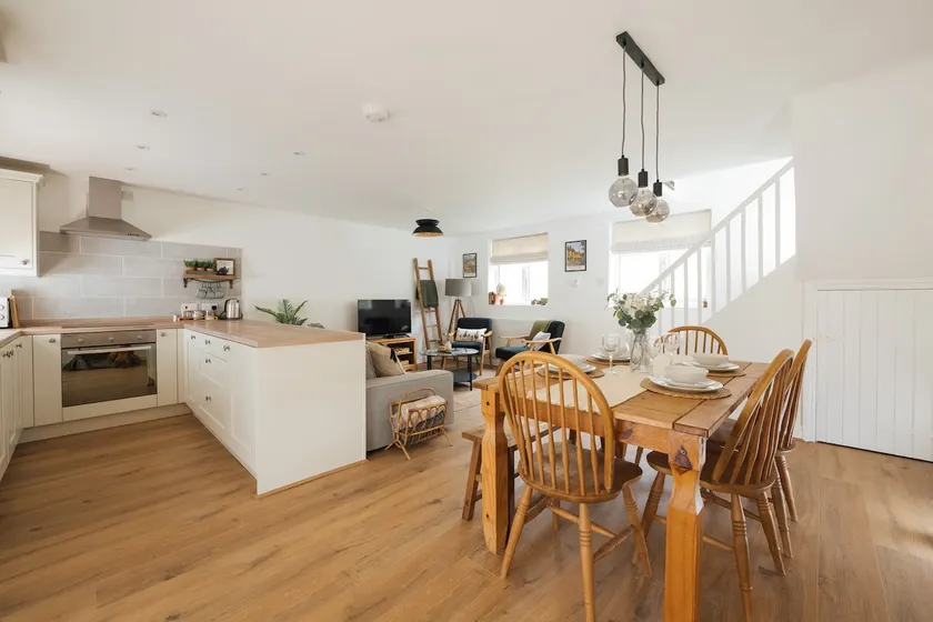 Cosy Cotswolds Getaway - Stow-on-the-Wold - Eagle Cottage - Image 1