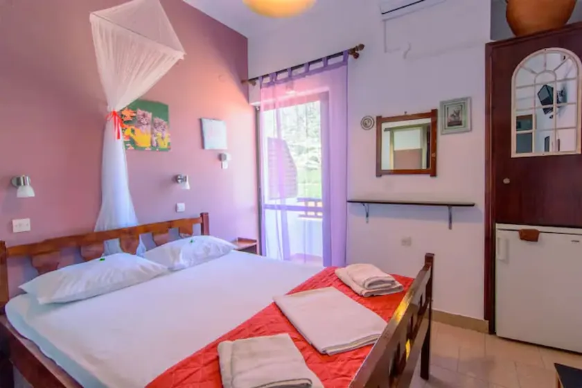 SMALL Economic Double Room 2 - Image 1