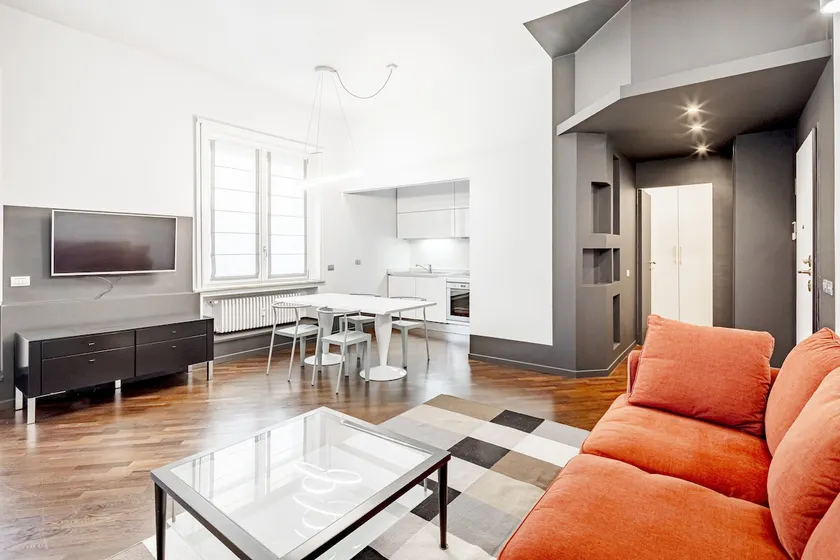 Newly Renovated Flat near Duomo, AC - Image 1