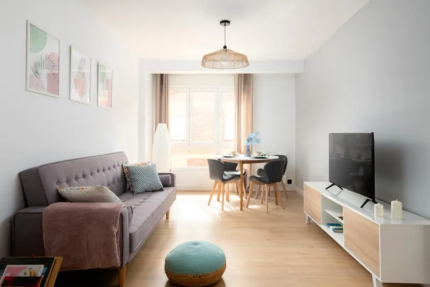 Quiet apartment ideal for families - Image 1