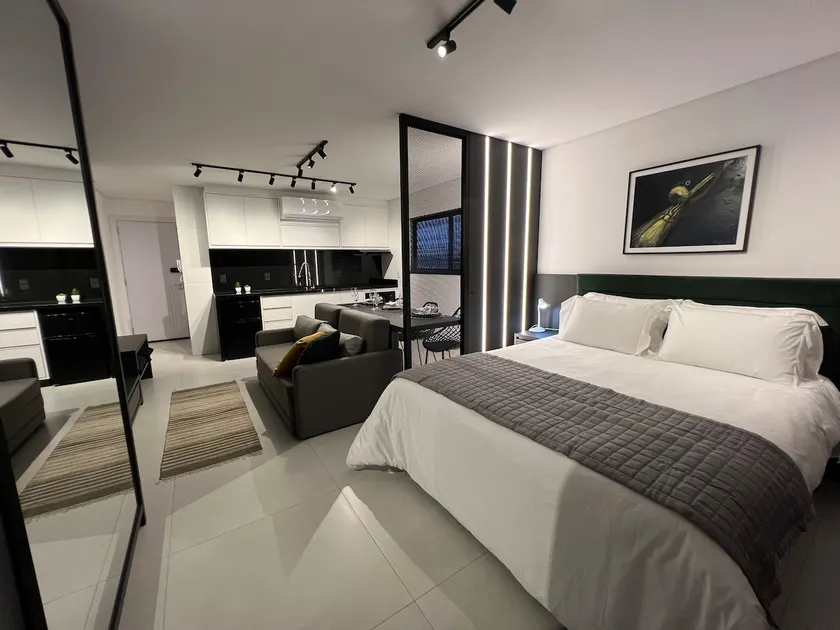 Modern Apartment 209 - Image 1