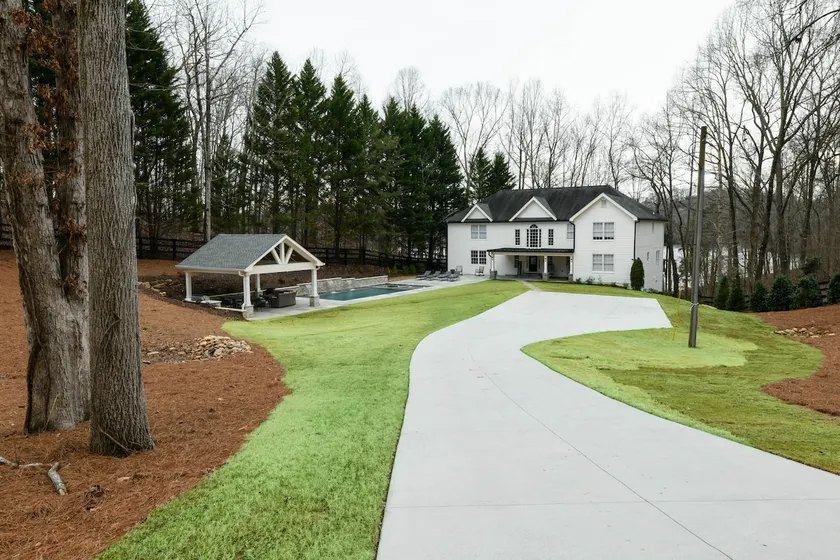 Overlook Lake House - Image 1