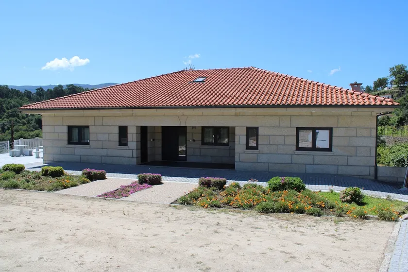 #6 Beautiful apartment for 4 people in Tamente, Ponte da Barca - Image 1