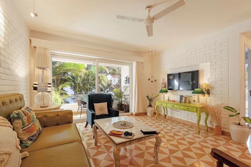 Serene 2BHK with pool | Close to Candolim - Image 1