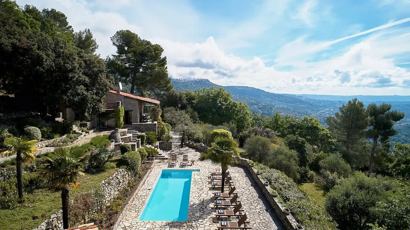 Cannes Countryside Villa, Sea View, Heated Pool - Image 1