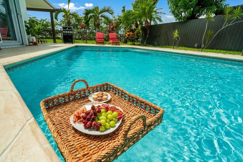 Family Vacation- Private Pool+Hot Tub+Beach+Grill - Image 1