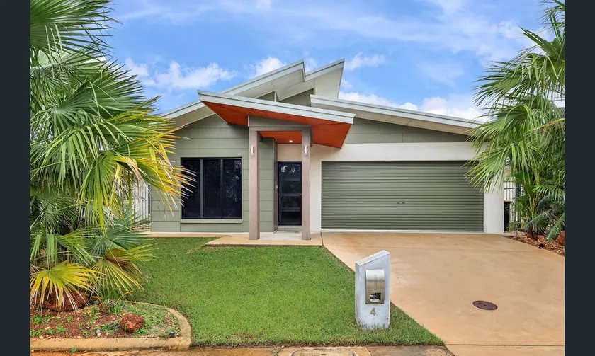 Modern Tropical Home | Pet Friendly Yard - Image 1