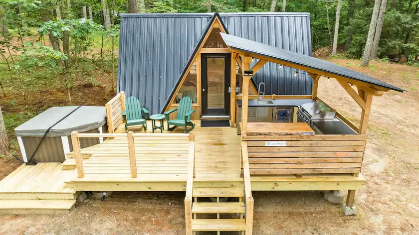 A Serene A-Frame Cabin with Hot Tub - Image 1