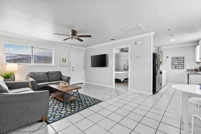 The Nestled Nook Near Entertainment District - Image 1