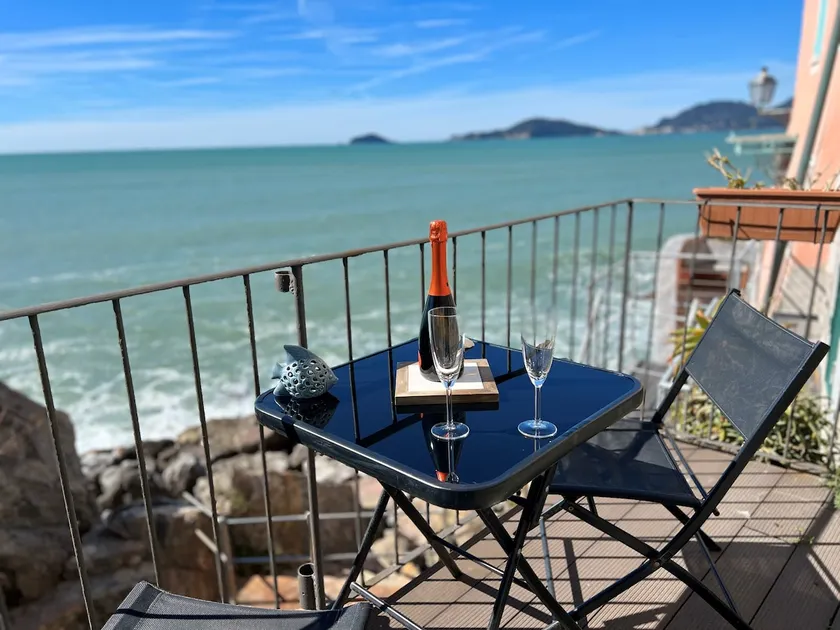 5 Terre, Tellaro-The Suite by the sea - Image 1