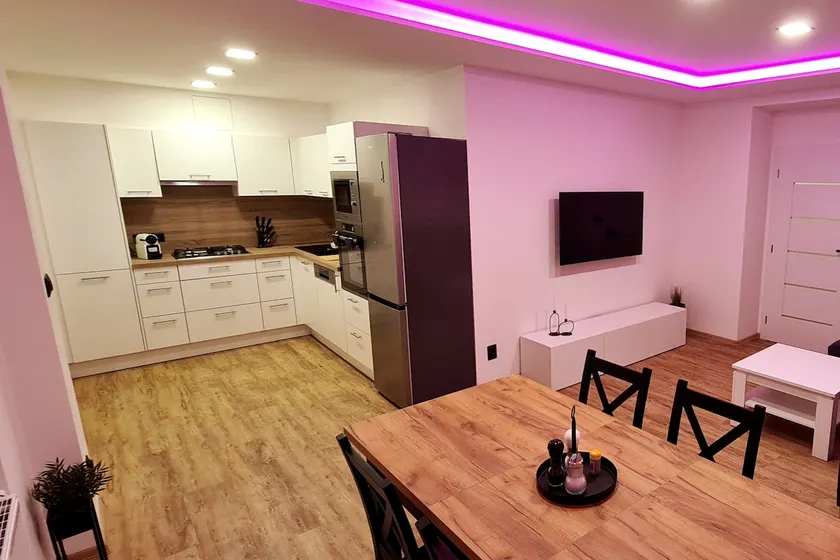 Hybešovka Apartment (2 rooms - 65 m2) - Image 1