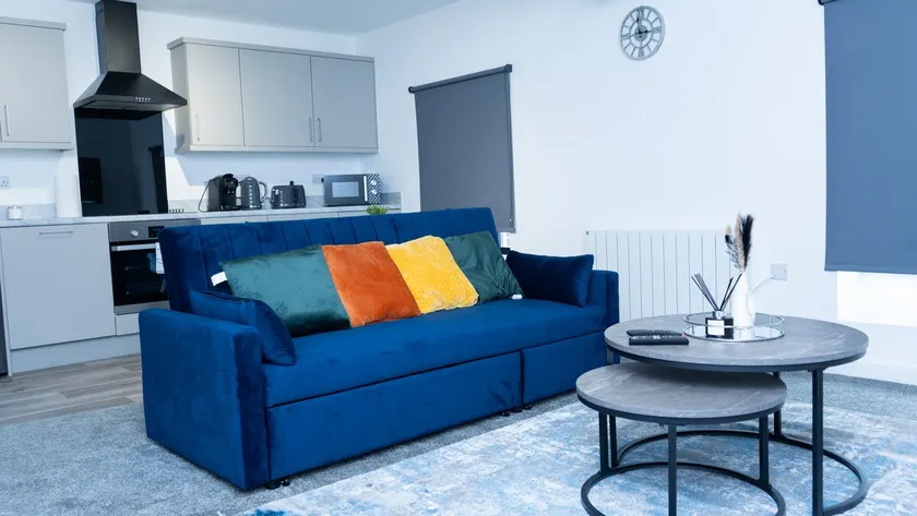 1BR Sleeps 4, 3 mins from City centre & Local Gems - Image 1