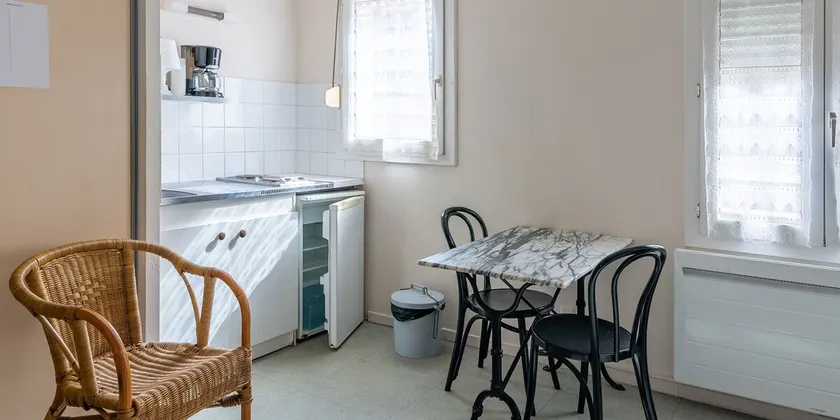 Comfortable studio, great location - Image 1