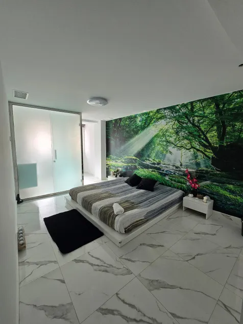 Paradise Home - Image 1