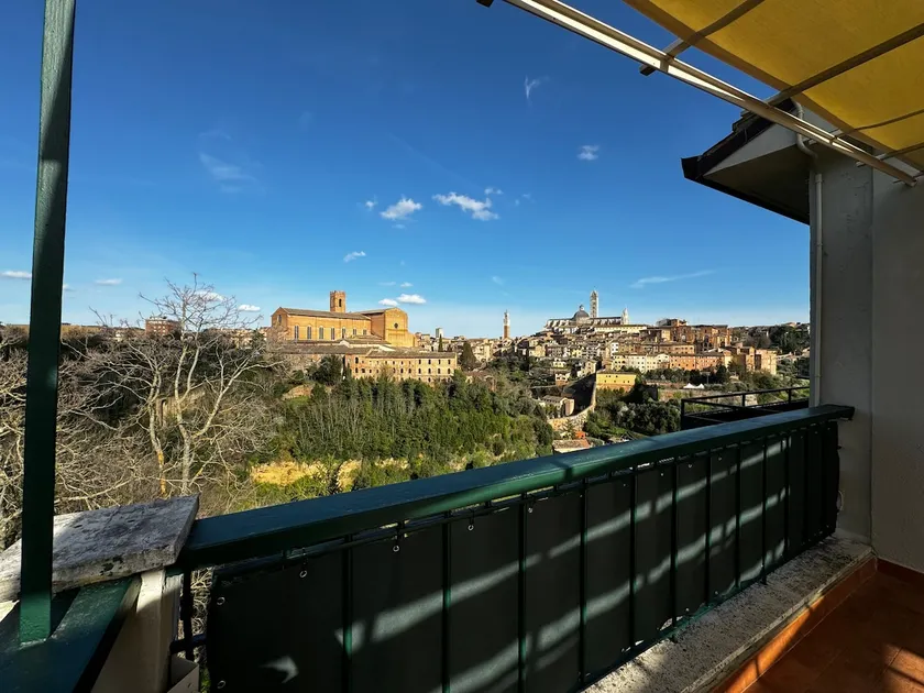 SKYLINE Siena - Image 1