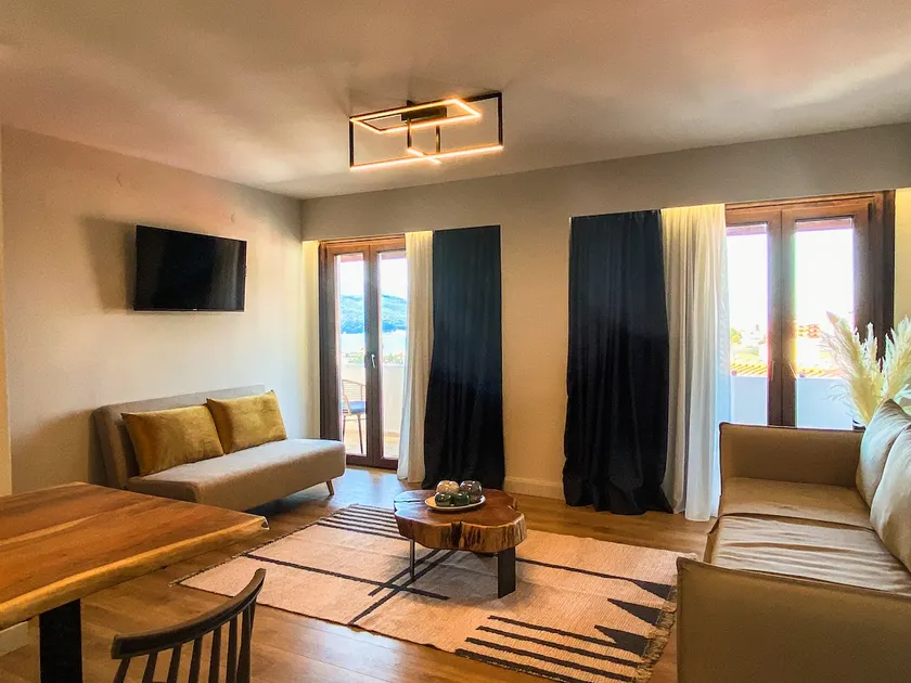 Artemis Apellou Apartments - Image 1