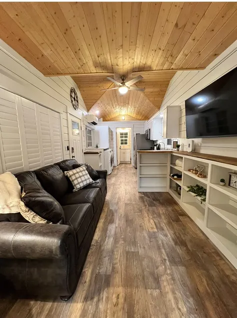 Comfort Meets Charm, Near Bryce - Image 1