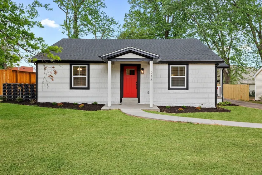 Riverwood Retreat-Comfortable & Centrally Located - Image 1