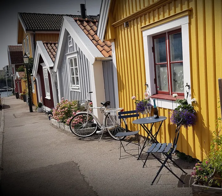 Cozy 1700s cottage on Björkholmen in Karlskrona - Image 1