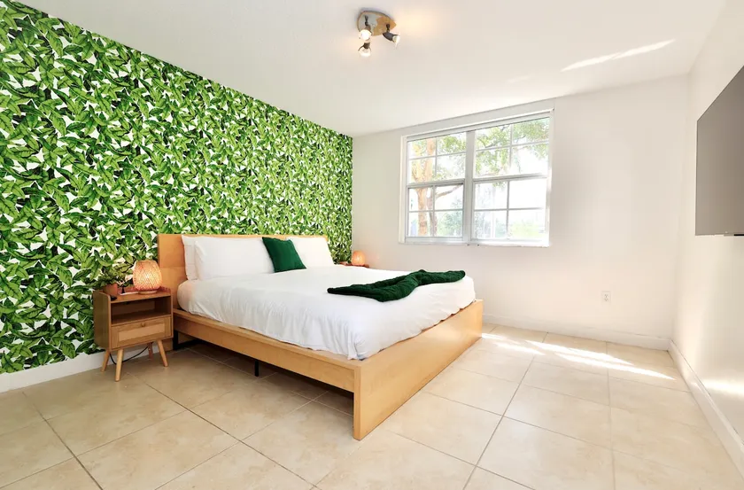 Modern 2 bedroom apartment in Aventura, free parking! - Image 1