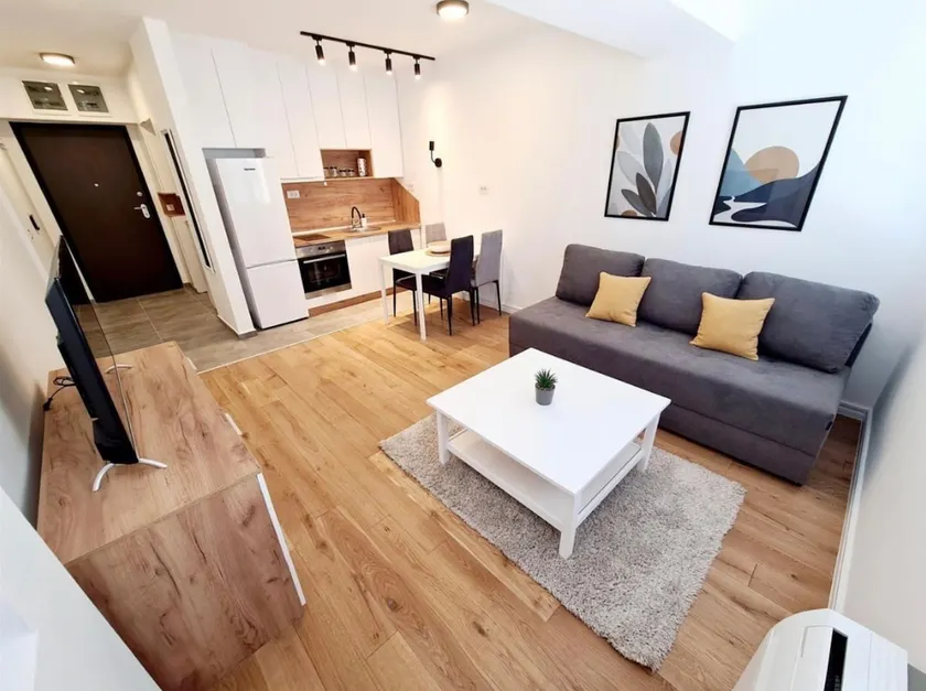 Skopje Apartment Near Centar-Parking & Fast Wi-fi - Image 1