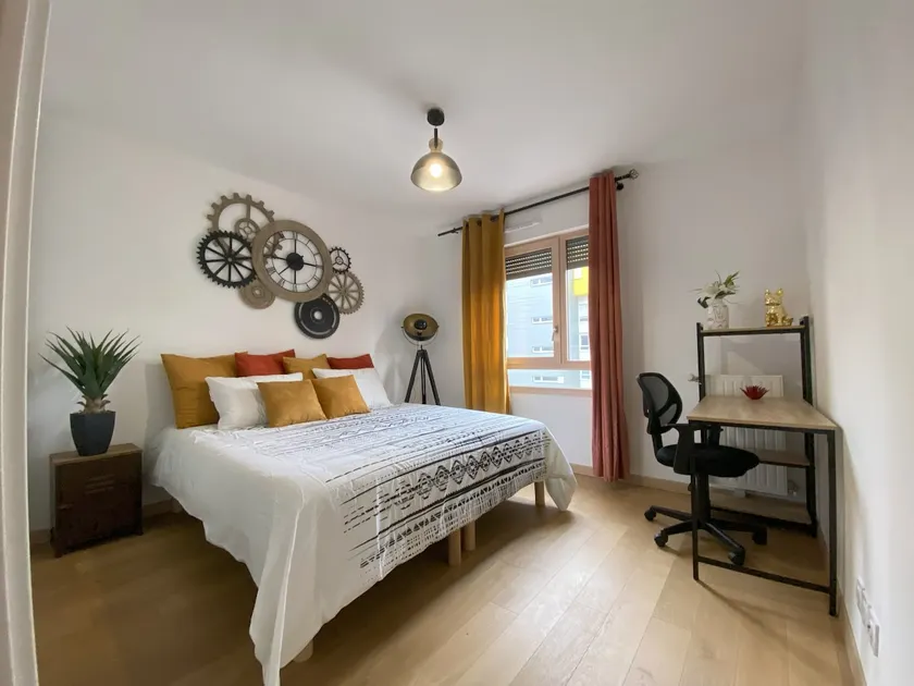 Loft Industriel à côté de La Défense - Image 1
