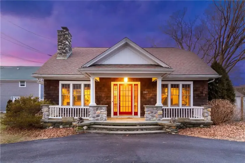Middletown Bungalow w/Hot Tub - RIBryan Properties - Image 1