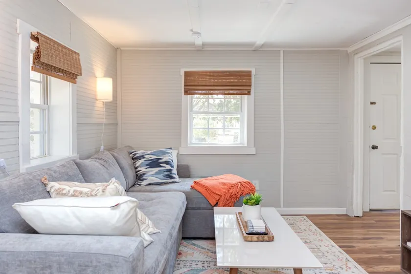 Modern Raleigh Apartment Steps From Downtown - Image 1