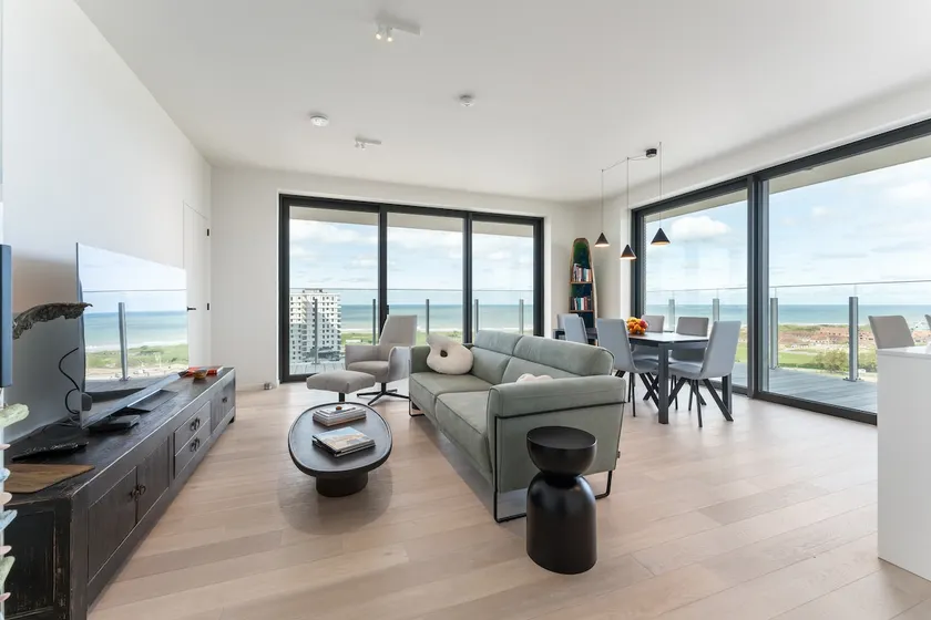 Central Park: phenomenal apartment with swimming pool and gym! - Image 1