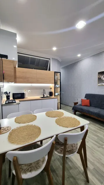 Kate's home - Image 1