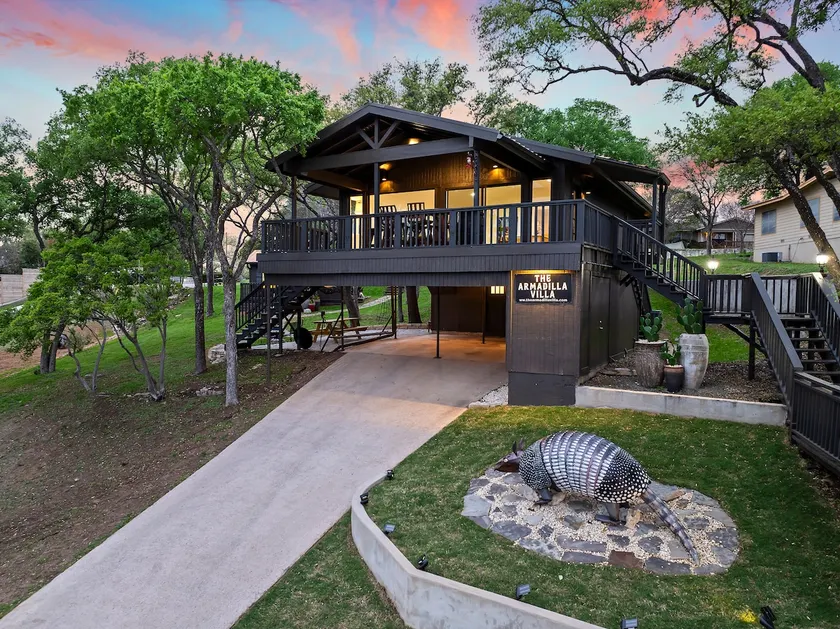 The Armadilla Villa! - Image 1