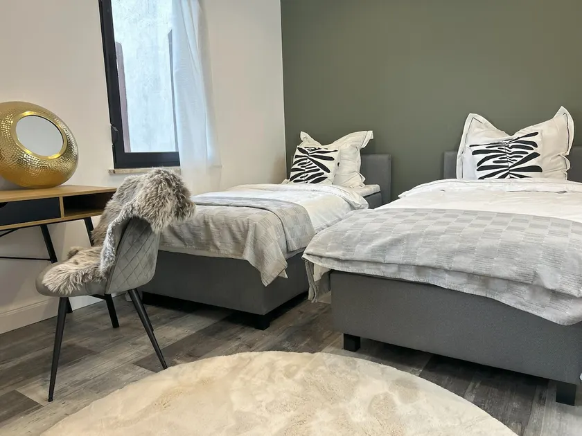 Lovely4 Apartment Netflix-PFALZ! - Image 1