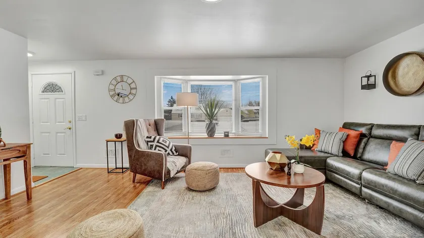 Pet and family friendly home in Henrietta - Image 1