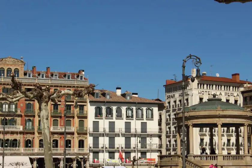 Heart of Pamplona Apartments II by clabao - Image 1