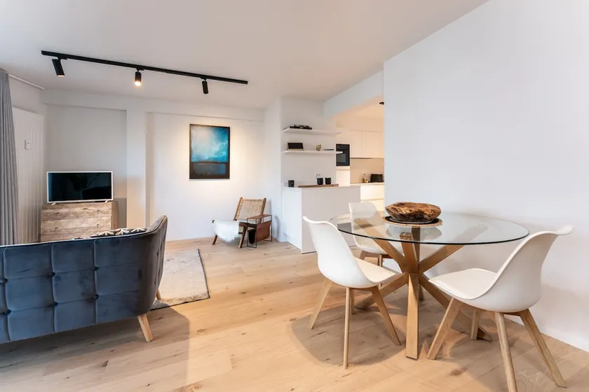 Penthouse The Nest - Image 1