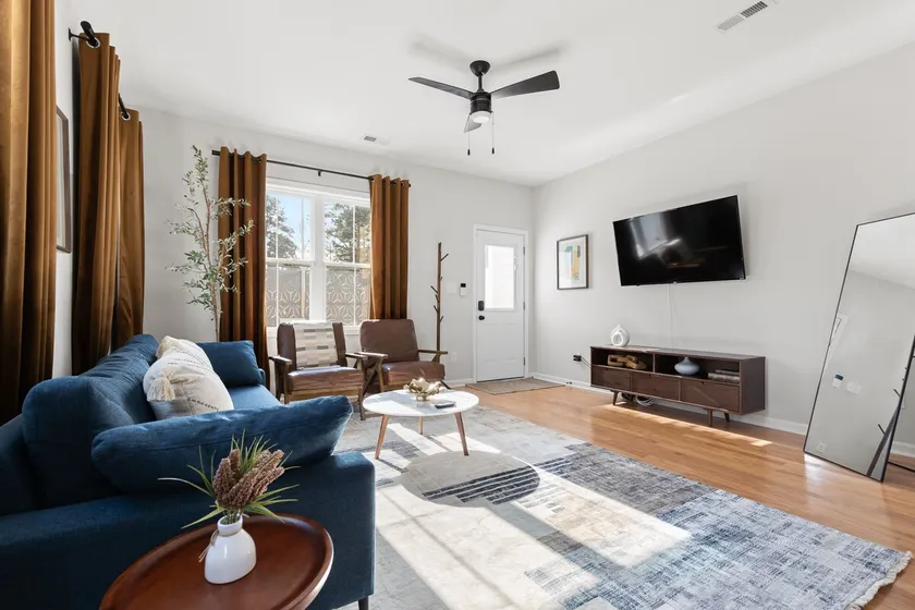 Comfort Meets Curated Style, Mins to DT Raleigh! - Image 1