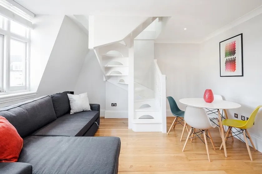 Soho Loft with AC Near Piccadilly - Image 1