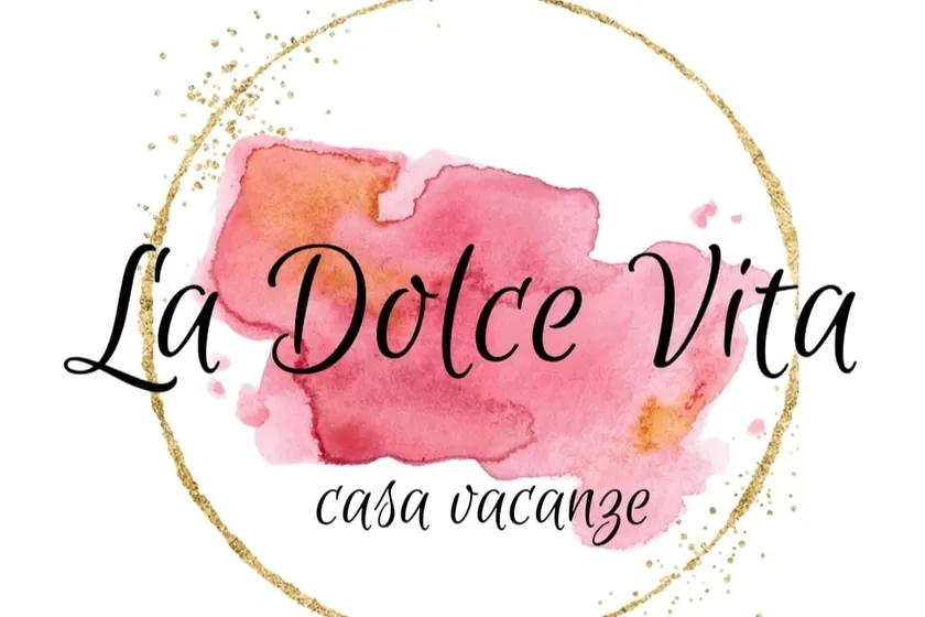 La Dolce Vita Holiday Home - Image 1