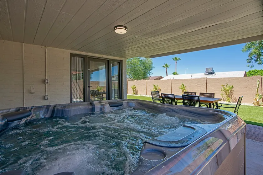 Modern Tempe Retreat w/Hot Tub - Image 1