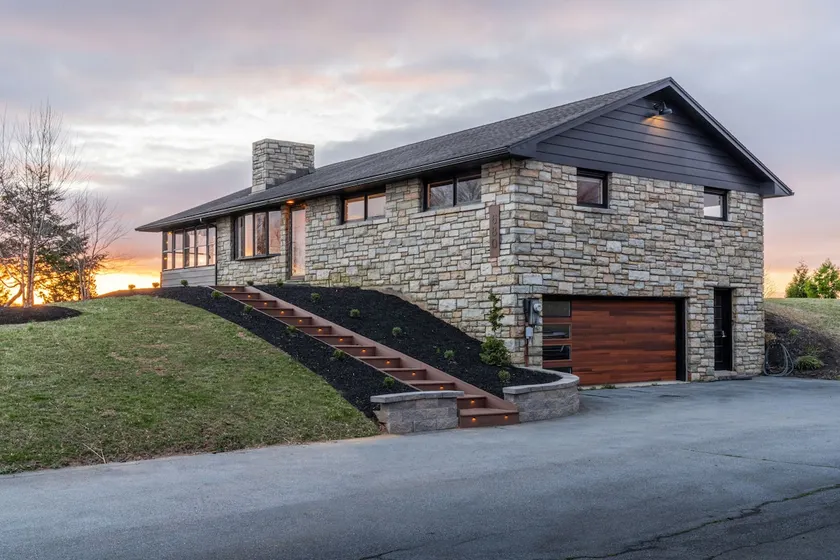 Blue Marsh Retreat - Image 1