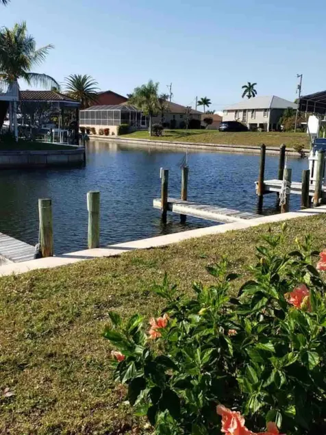 2 Bedroom Island Oasis Getaway - Image 1