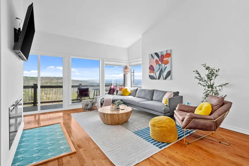 The Fairfield Bay “Penthouse” - Image 1