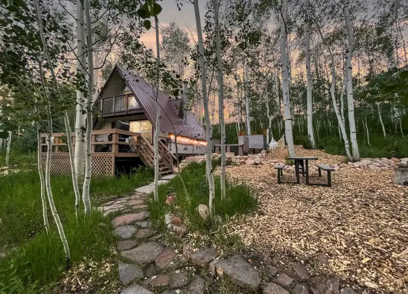 Sunflower Lodge With Hot Tub Above Park City - Image 1