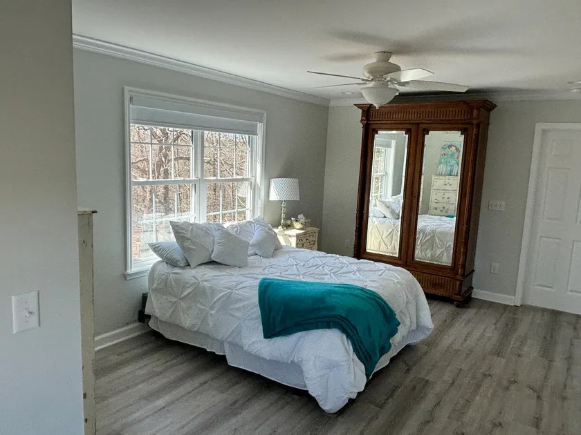 Country Living - Image 1